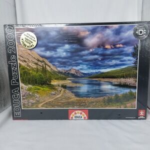 Educa Medicine Lake, Canada 2000 Piece Jigsaw Puzzle Made In Spain New‎ Sealed